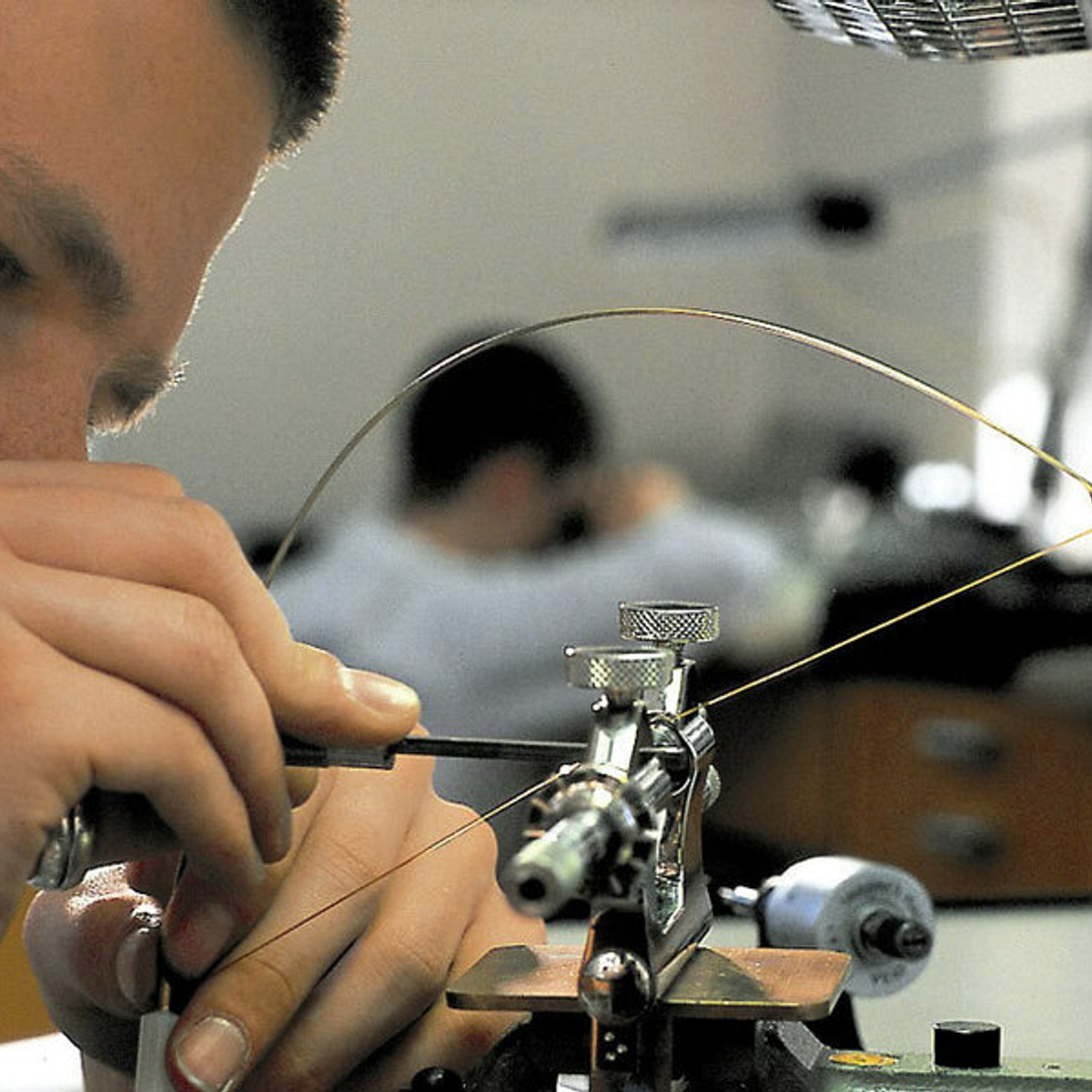Working on a jacot tool