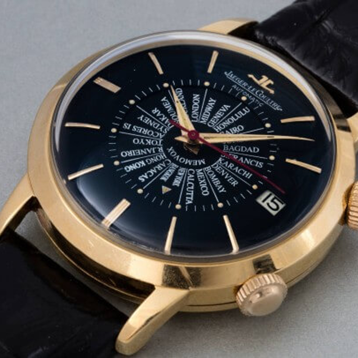 Jaeger-LeCoultre Memovox, yellow gold, 1967, est. CHF 6,000-8,000, sold CHF 8,750 © Phillips
