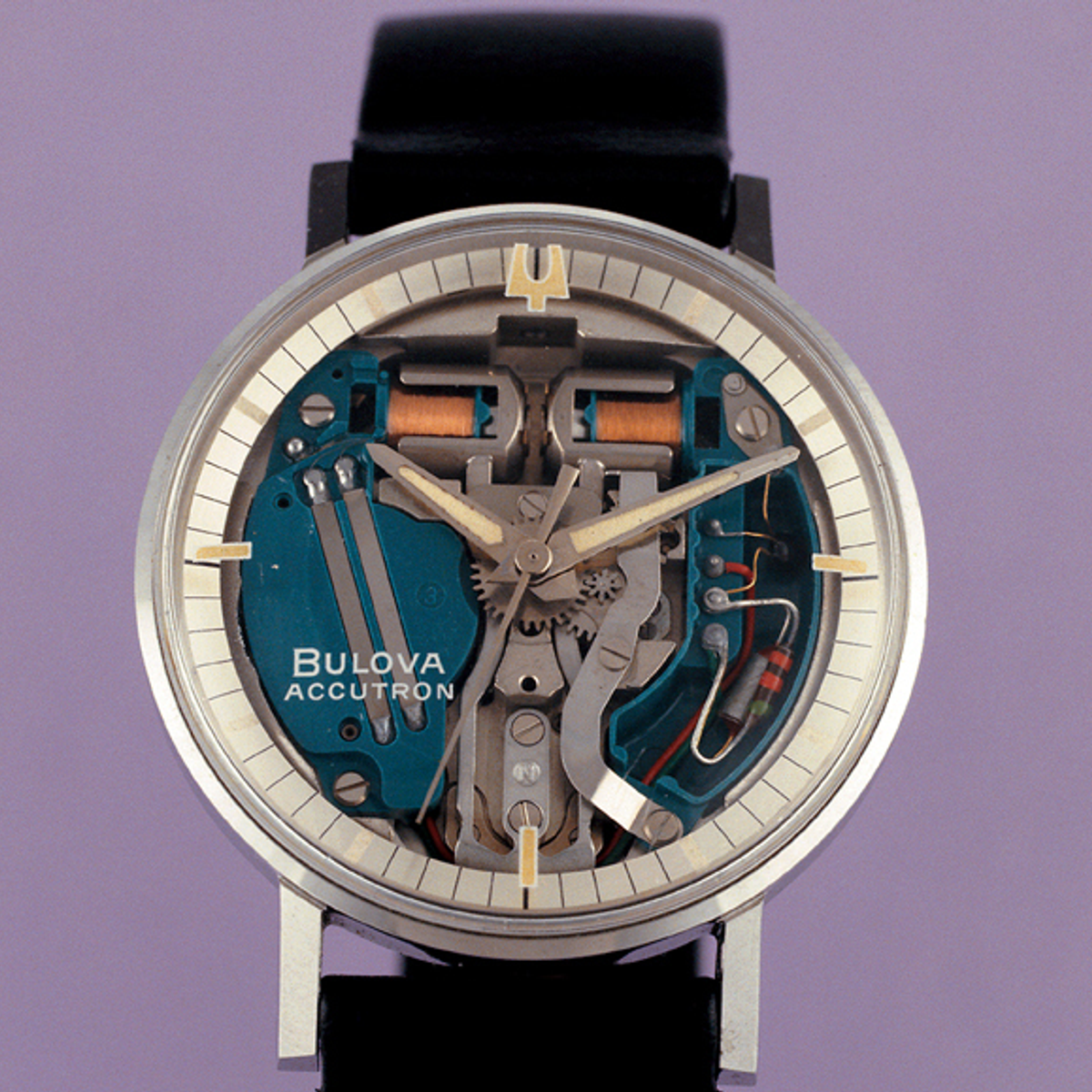 Bulova Accutron ©MIH