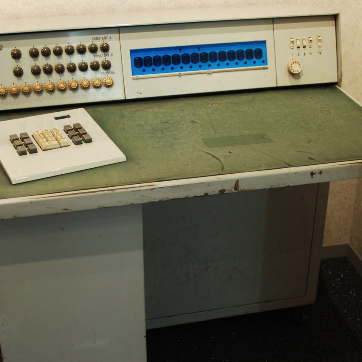 Première calculatrice Casio 1957