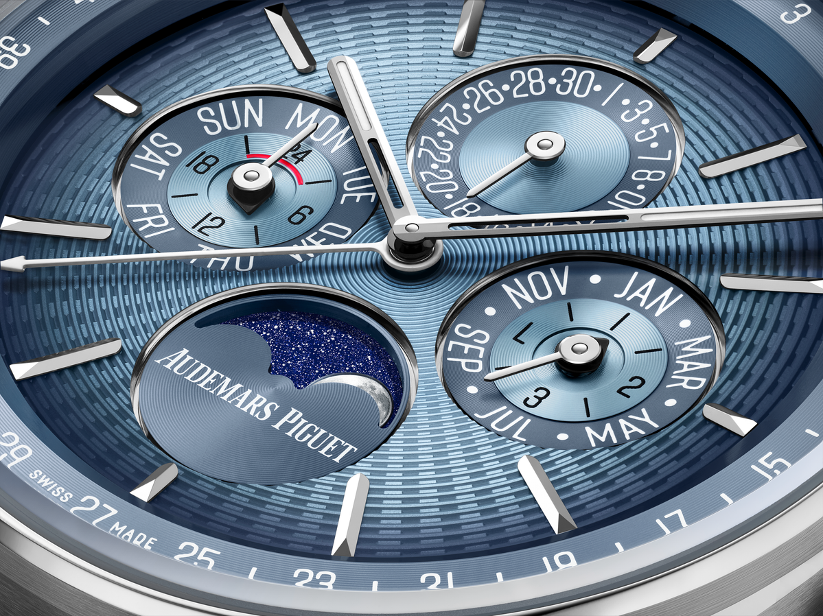 Novelties 2025 Code 11.59 by Audemars Piguet Quantième Perpétuel Automatique 41 mm_3