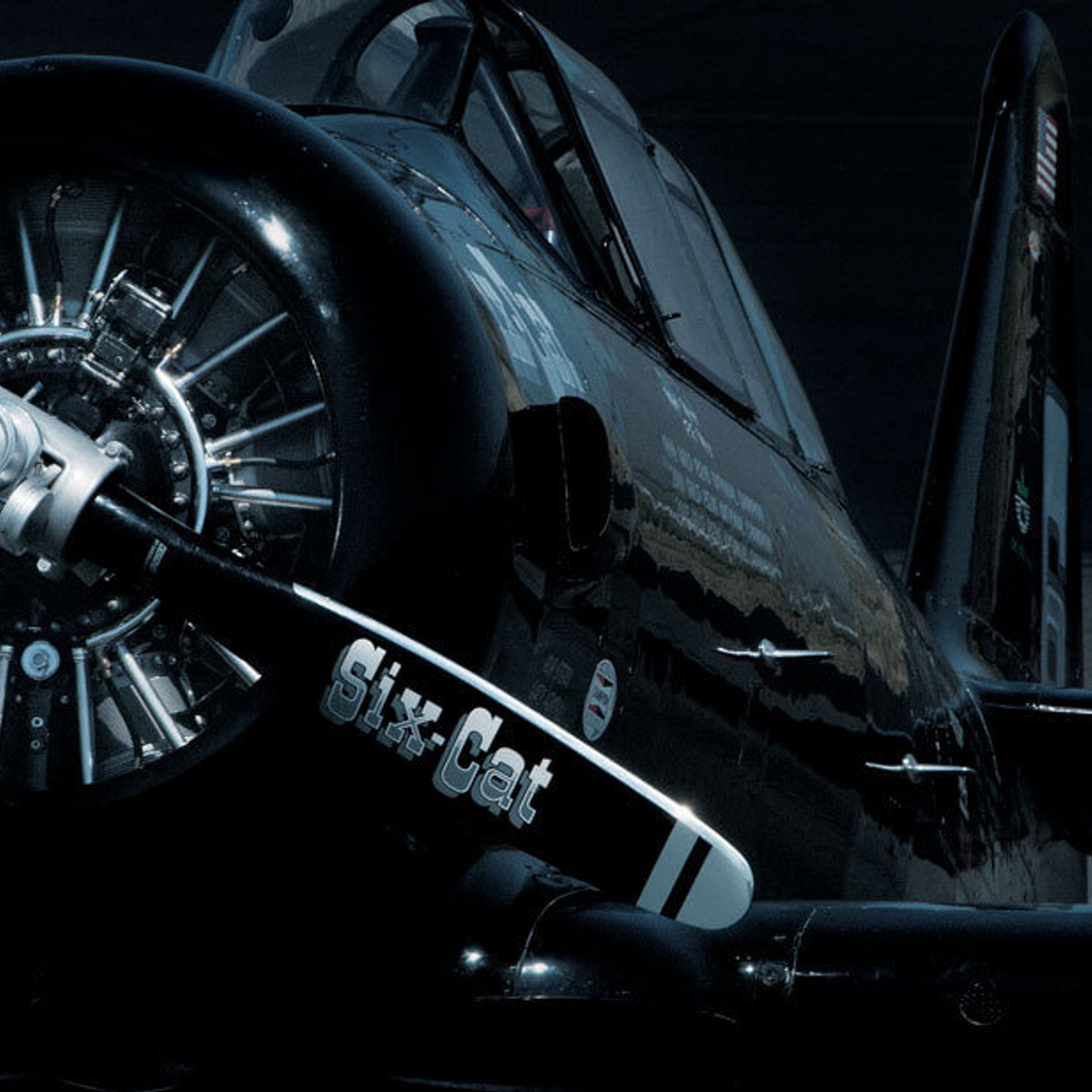 Modèle plus récent, l'Airwolf est équipé du mouvement SuperQuartz, spécialement développé par Breitling, dont les fonctions incluent un compte à rebours ©Breitling