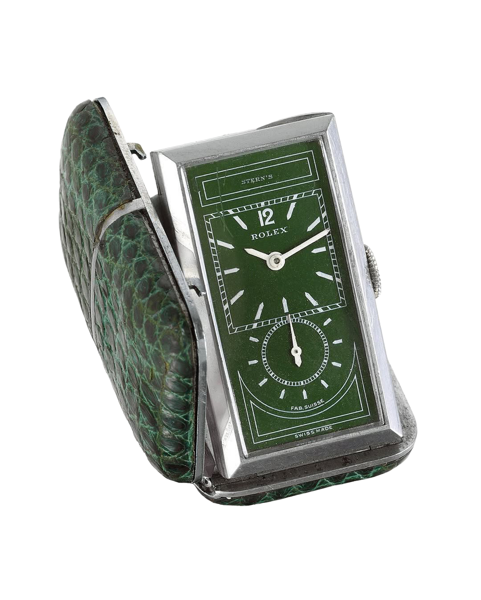 The Quircky Backstory Of The Purse Watches_1