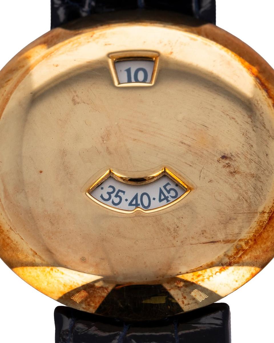 The Quirky Backstory Of The Chaumet Official Jump Hour_4