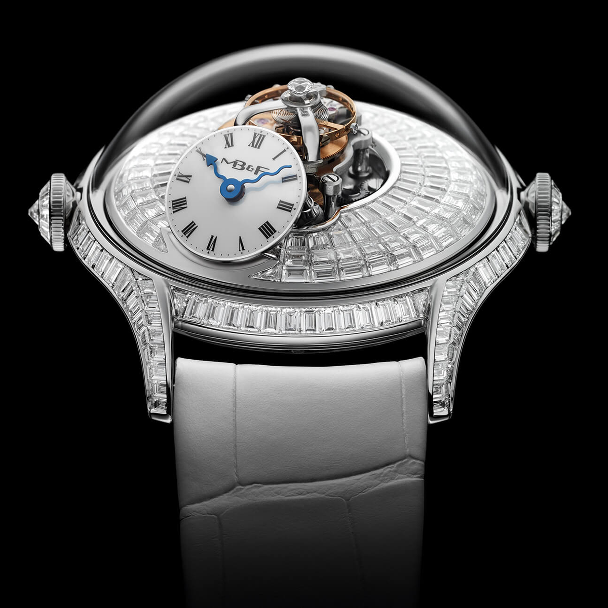 MB&F FlyingT, modèle serti de diamants baguette.