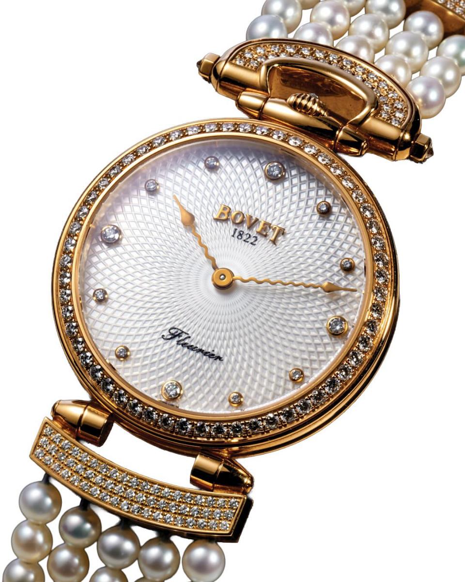 MOTHER OF PEARL IN WATCHMAKING_2