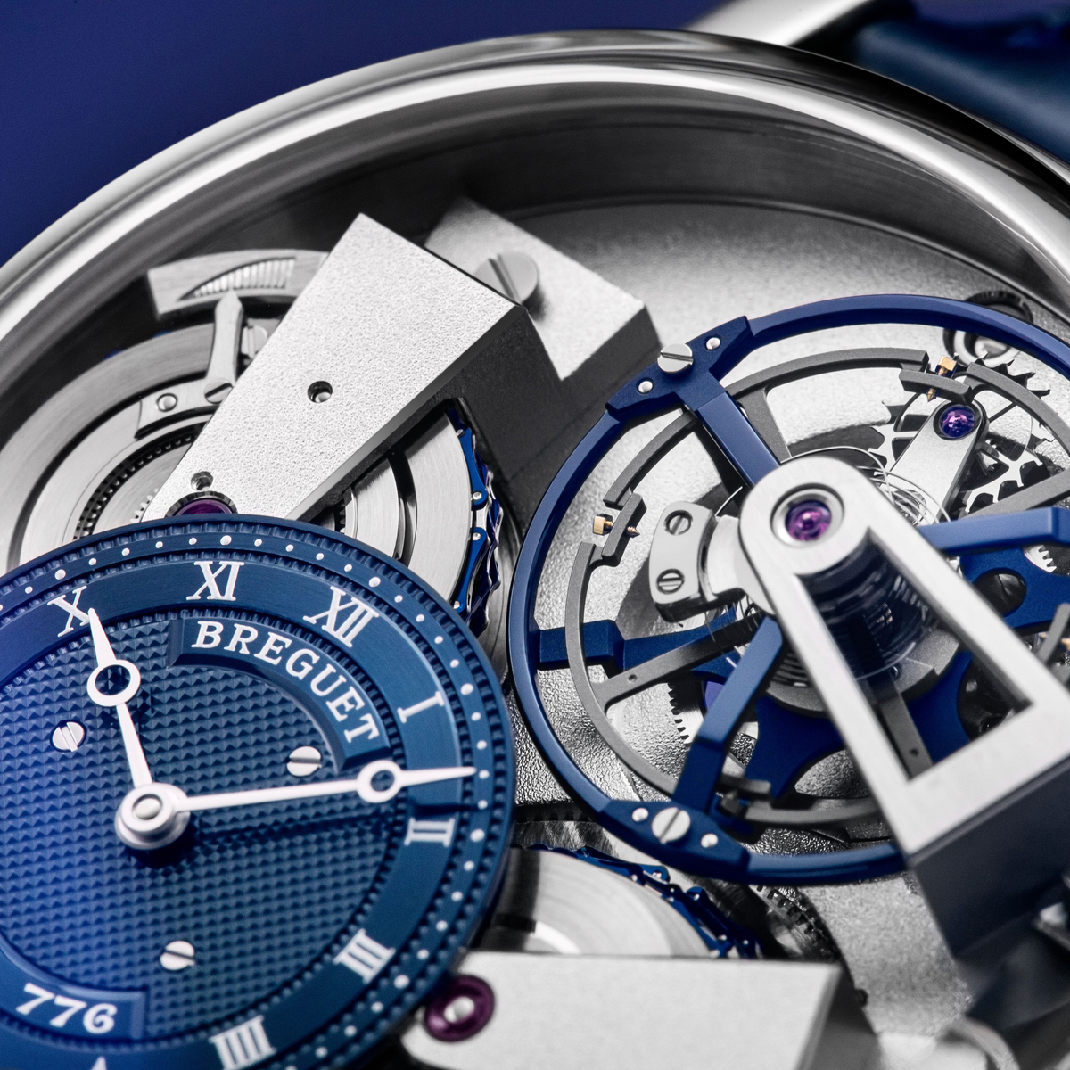 Tradition Tourbillon 7047