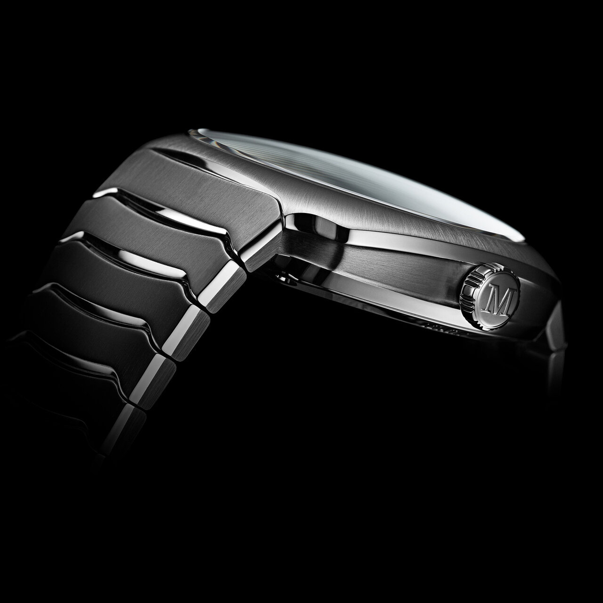 Streamliner Centre Seconds