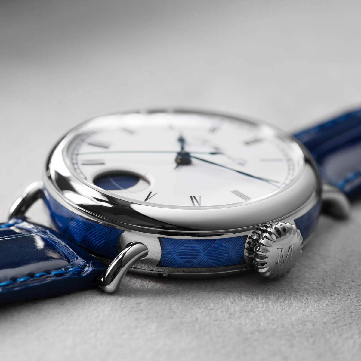 Heritage Perpetual Moon