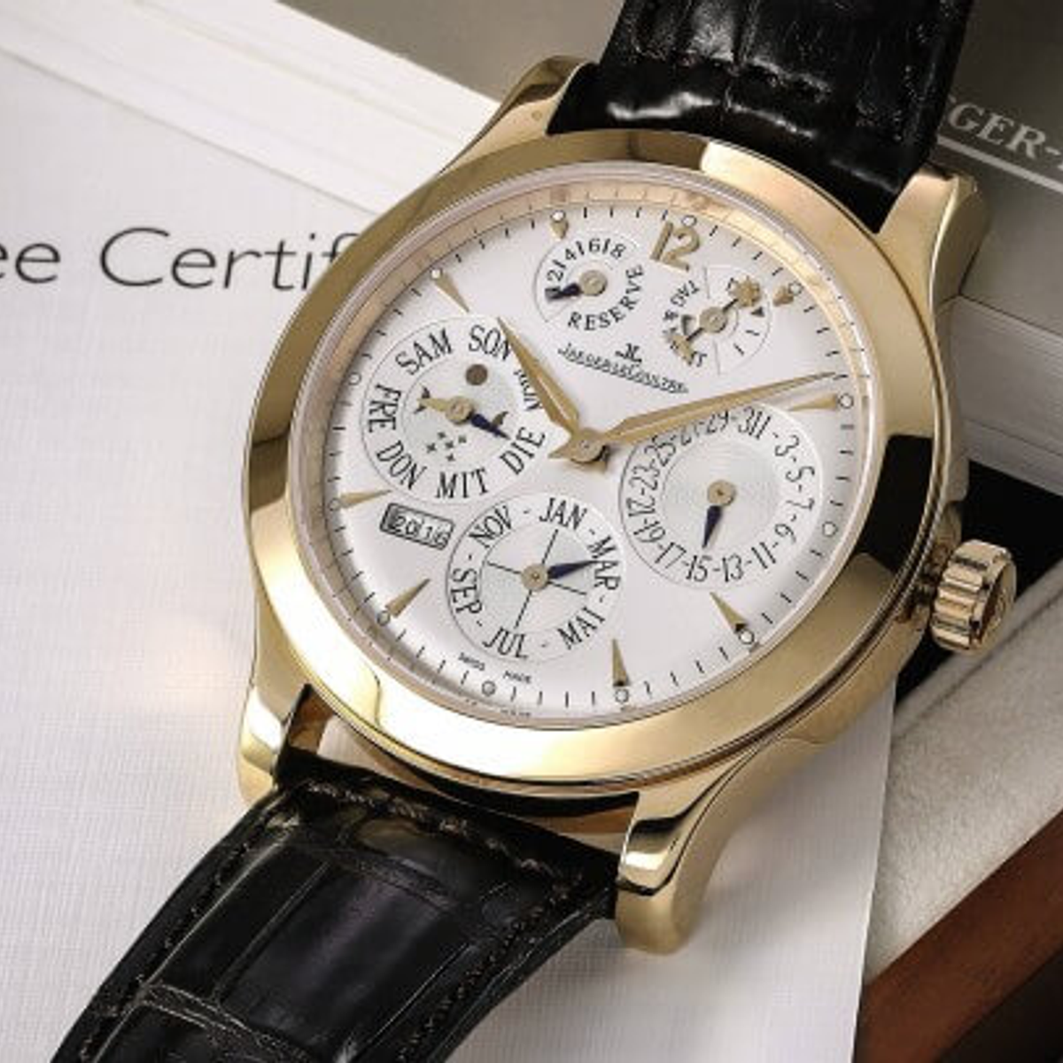 Jaeger-LeCoultre Mastercontrol Perpetual Calendar in pink gold, 2009, est. CHF 10 000-15 000, sold for CHF 16 875 © Sotheby's