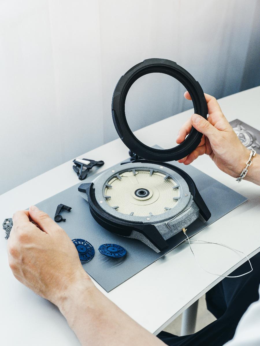 watch makers animation 2