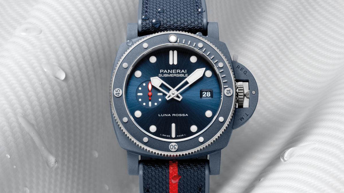 Panerai Submersible QuarantaQuattro Luna Rossa Ti-Ceramtech