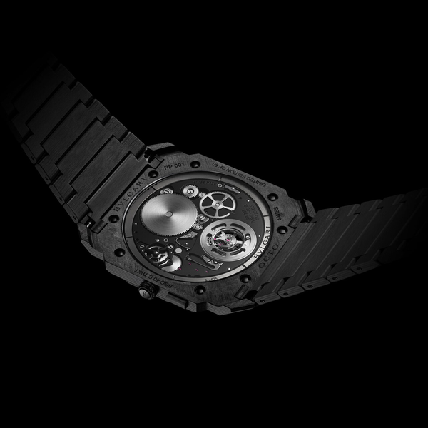 Octo Finissimo Tourbillon Carbone